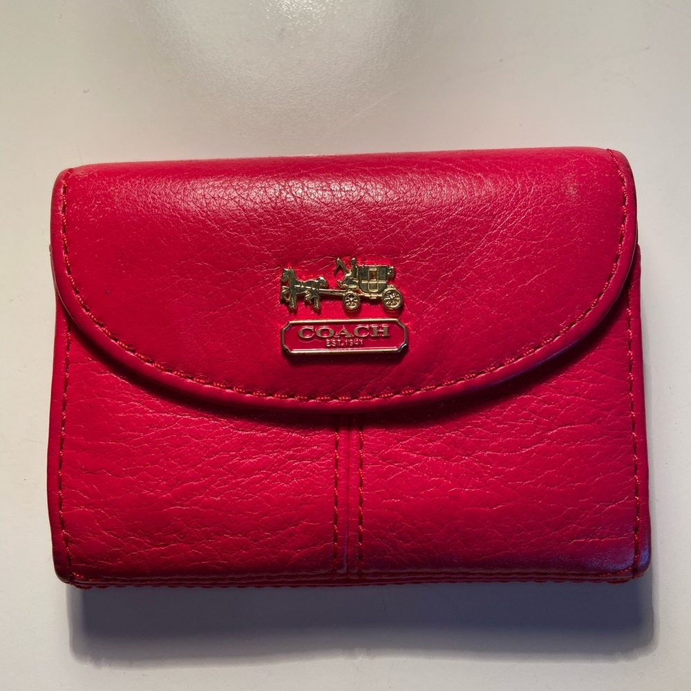 Coach wallet — pink, card holder